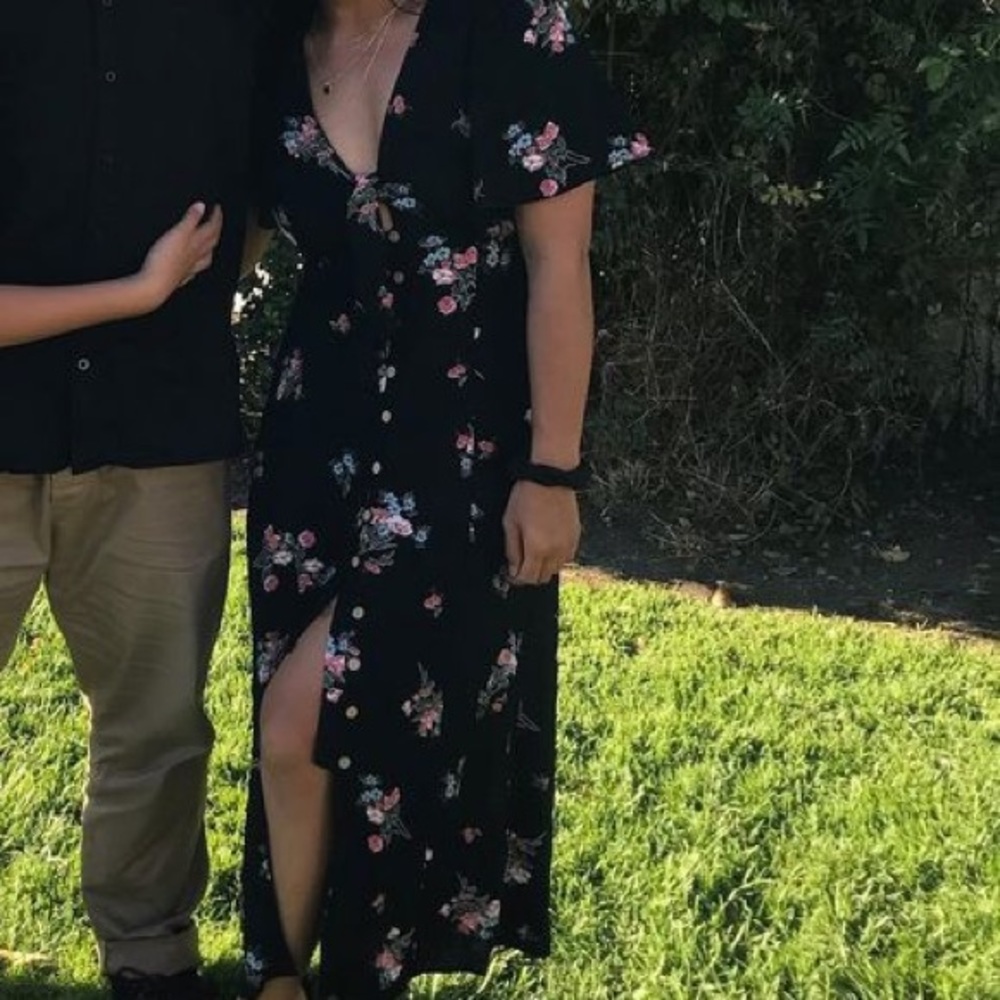 ASOS New Look Black Floral Tie Front Midi Maxi Dress size 4 / small - Picture 2 of 10